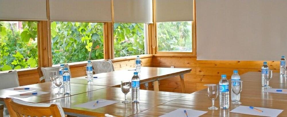 Kurfal Hotel アグヴァ エクステリア 写真
